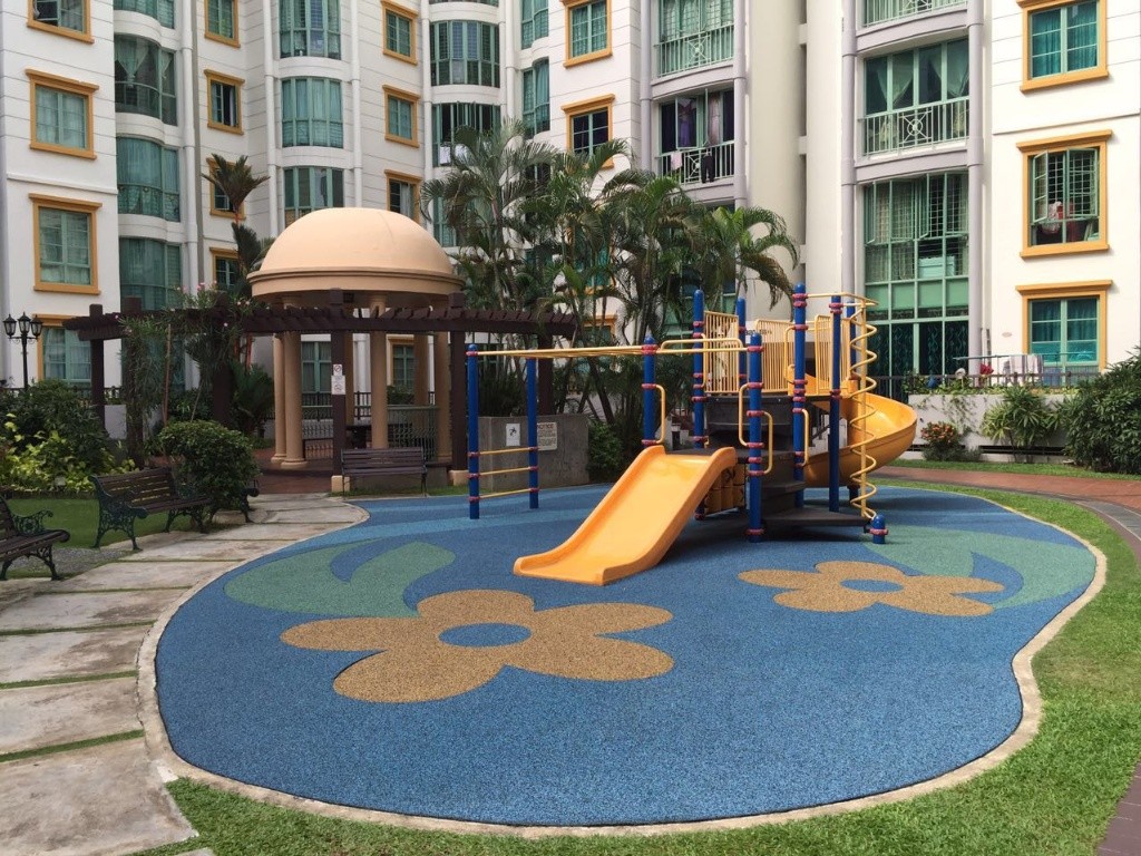 Condo: The Sunny Spring Large Common Room move in 1st Apr 2019 - Paya Lebar - Bedroom - Homates Singapore