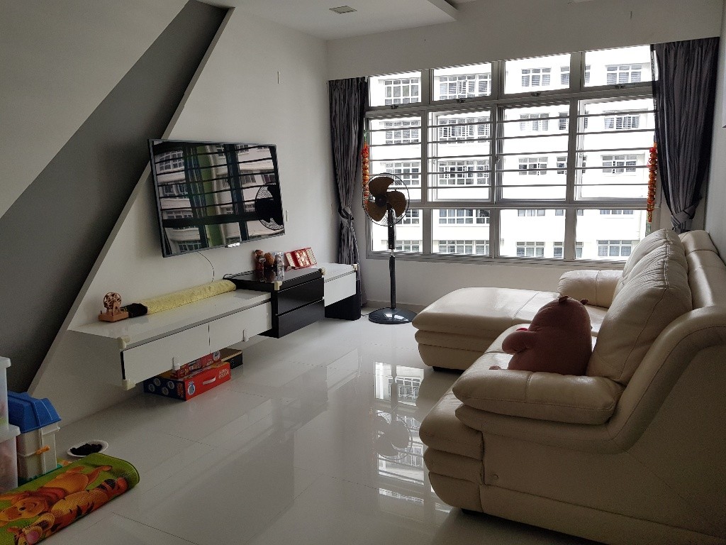 Looking for Ideal Room  - Tampines - Bedroom - Homates Singapore
