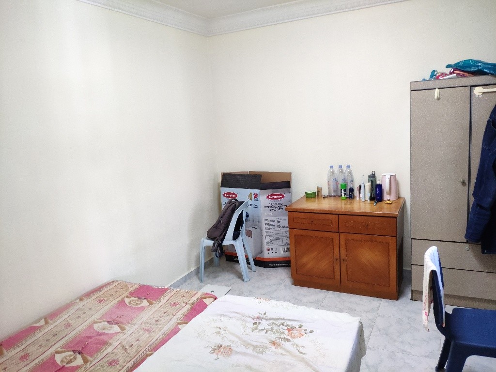 超近NTU组屋普通房出租，410新/月 - Boon Lay 文礼 - 分租房间 - Homates 新加坡