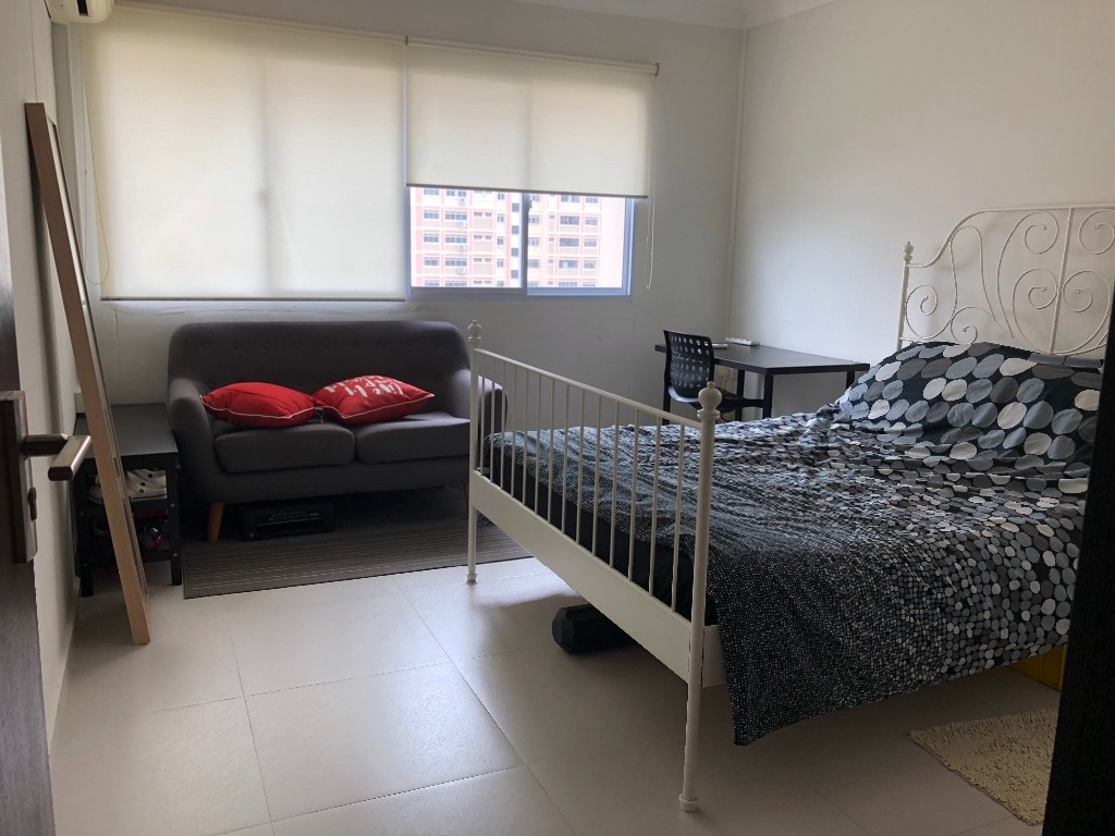 Fully furnished and airy room for rent - Bedok - Bedroom - Homates Singapore