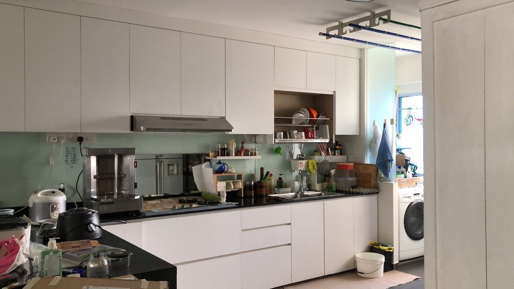 Fully furnished and airy room for rent - Bedok - Bedroom - Homates Singapore