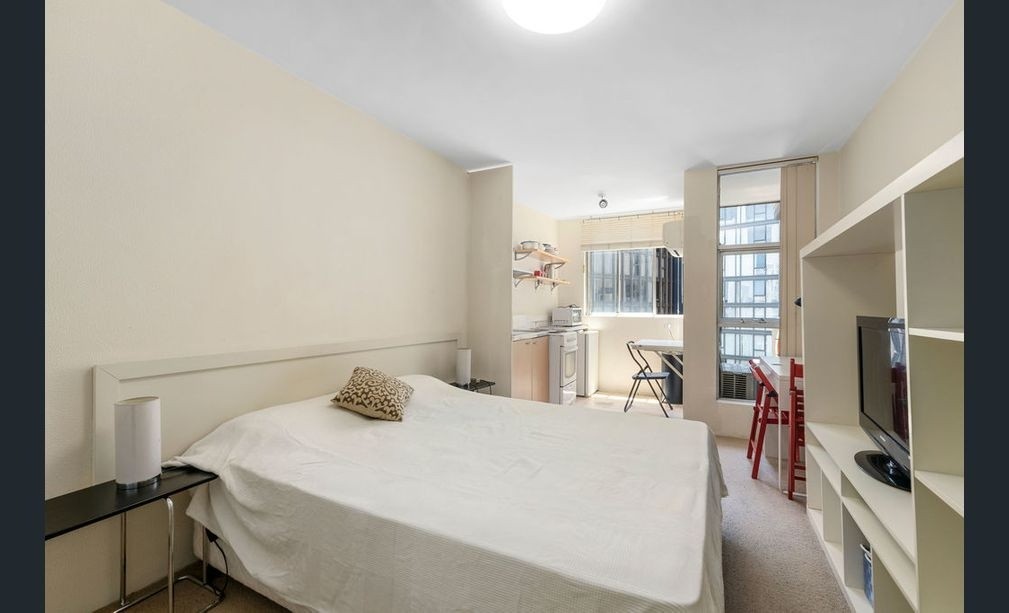  Fully Furnished studio room in 275 Thomson Road,(S) 307645 |D11 - Newton / Novena - Novena - Bedroom - Homates Singapore