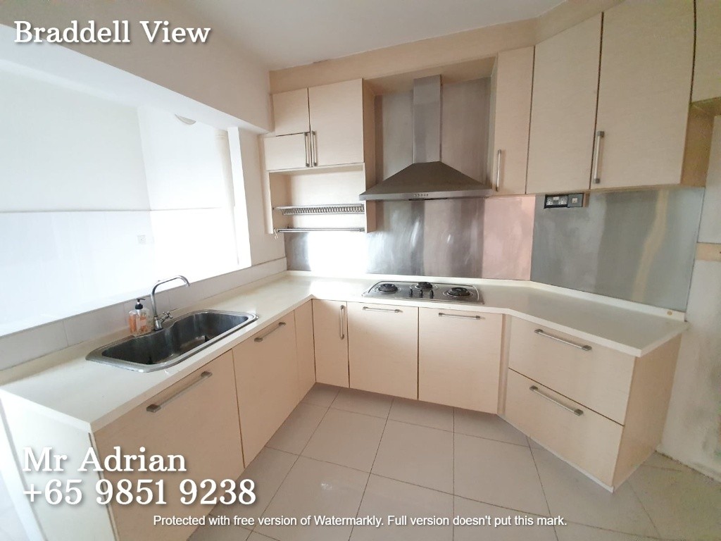 Common Room for Rent - Caldecott MRT - Braddell View - Caldecott - Bedroom - Homates Singapore