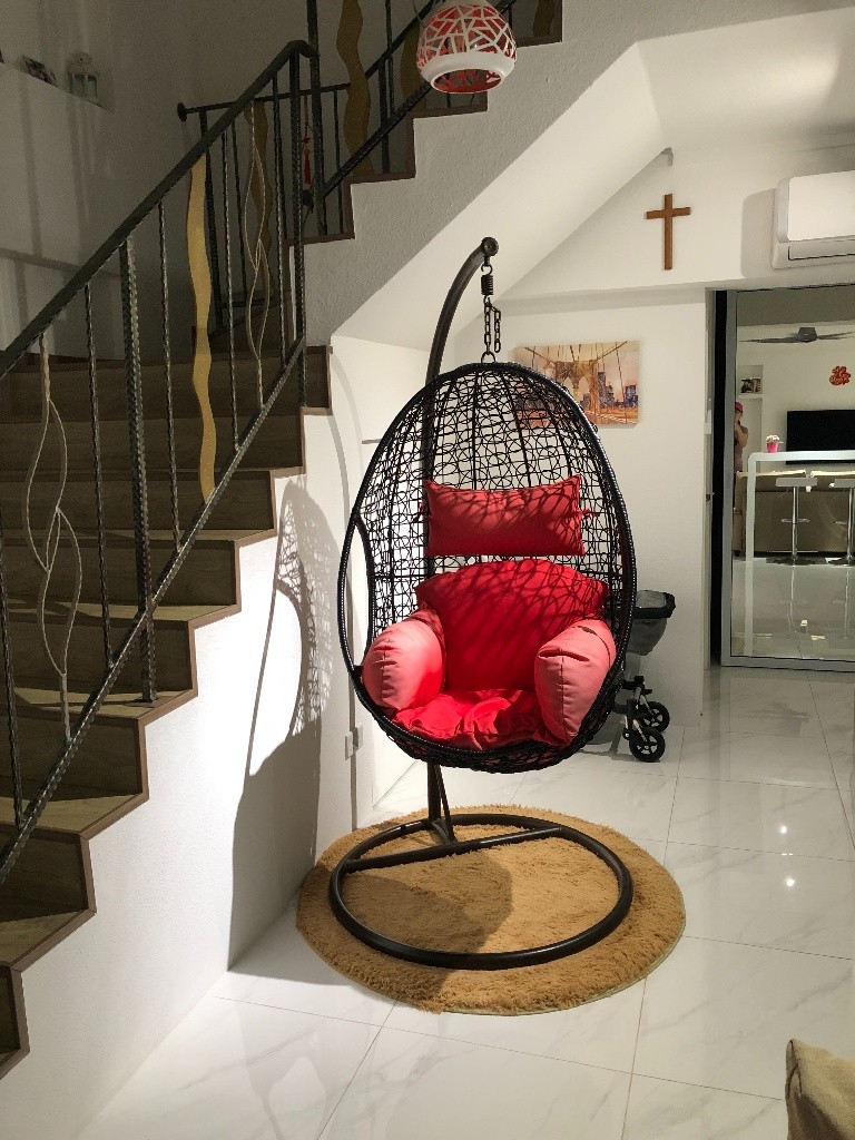 淡滨尼普通房！ 复式组屋，宽敞干净，适合单身工作人士或夫妻! 长期租房，价格可商 - Tampines 淡滨尼 - 分租房间 - Homates 新加坡