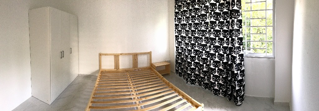 淡滨尼普通房！ 复式组屋，宽敞干净，适合单身工作人士或夫妻! 长期租房，价格可商 - Tampines 淡滨尼 - 分租房间 - Homates 新加坡