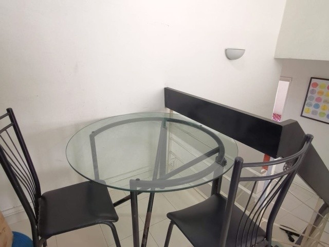 Bukit Timah -Full Facilities/Gym/Pool and Tennis Court -Common Room - Pine Grove - Bukit Timah - Bedroom - Homates Singapore