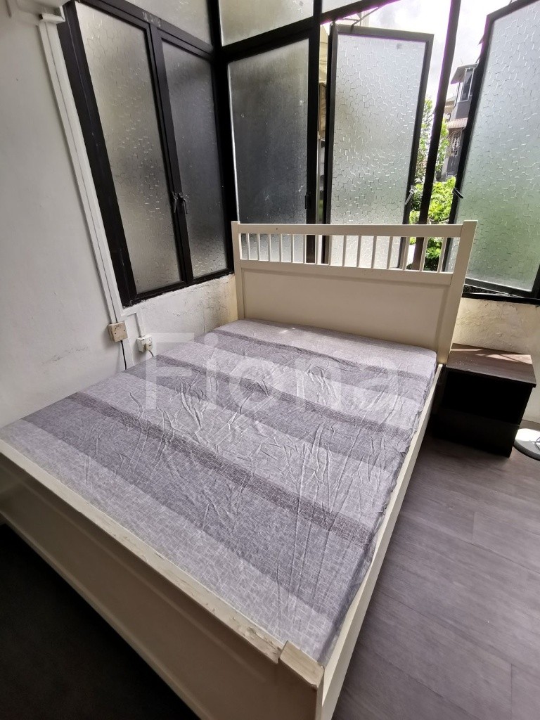 Kembangan MRT / Bedok MRT/ Eunos  MRT/Available 15 March - Geylang - Bedroom - Homates Singapore