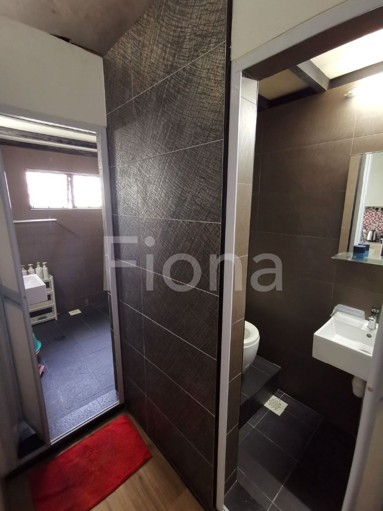 Kembangan MRT / Bedok MRT/ Eunos  MRT/Available 15 March - Geylang - Bedroom - Homates Singapore