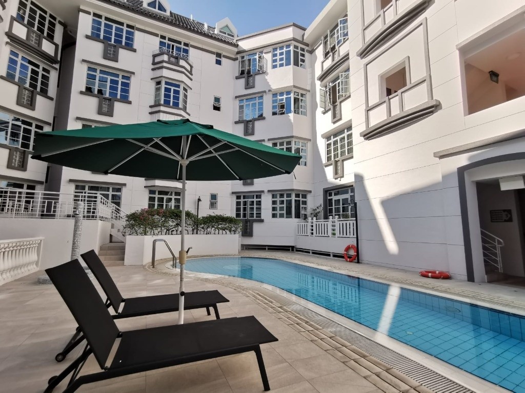 Near Newton MRT/Near Orchard MRT/Stevens MRT - Pinetree Condo *Available 22 June - Holland Village - Bedroom - Homates Singapore