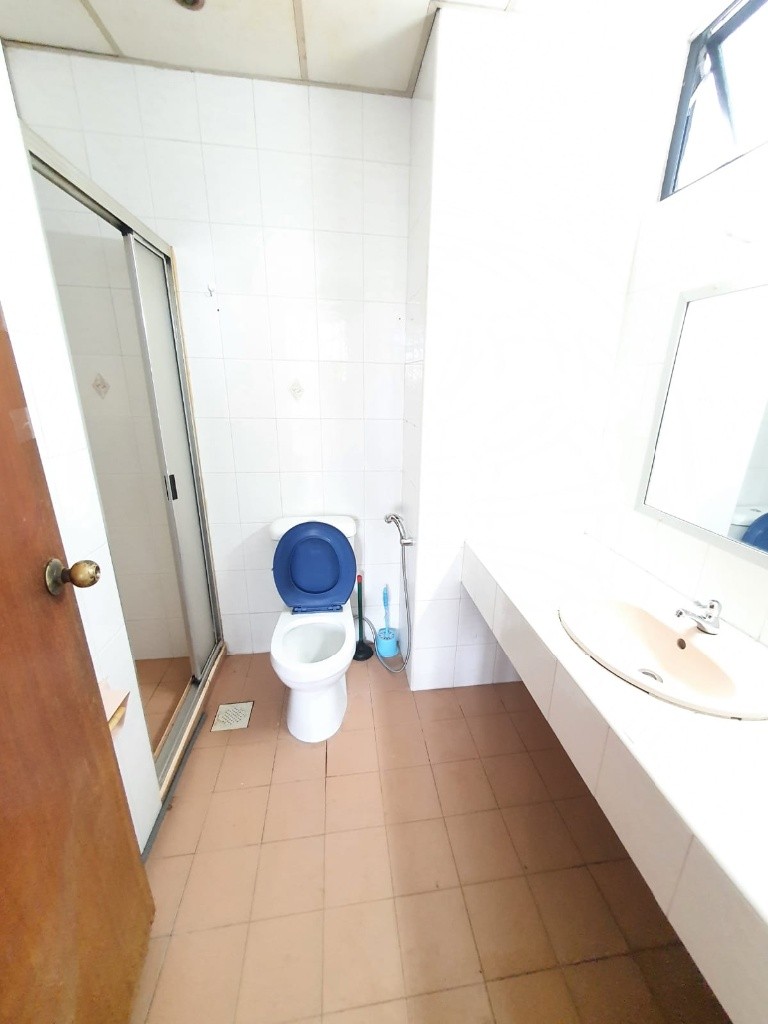 Toa Payoh MRT / Novena MRT /Balestier - Monville Mansions *Immediate Available - Toa Payoh - Bedroom - Homates Singapore