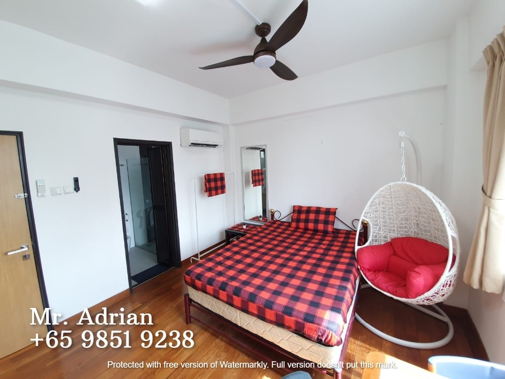 Summer Green - Master Room/Near Toa Payoh/ Boon Keng / Novena MRT / Available 02 November - Toa Payoh - Bedroom - Homates Singapore