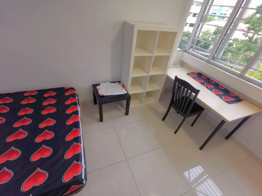 Ivory Heights - Boon Lay/Chinese Garden MRT/Jurong East MRT/Clementi/Lakeside MRT/ Available 19 October - Jurong East - Bedroom - Homates Singapore