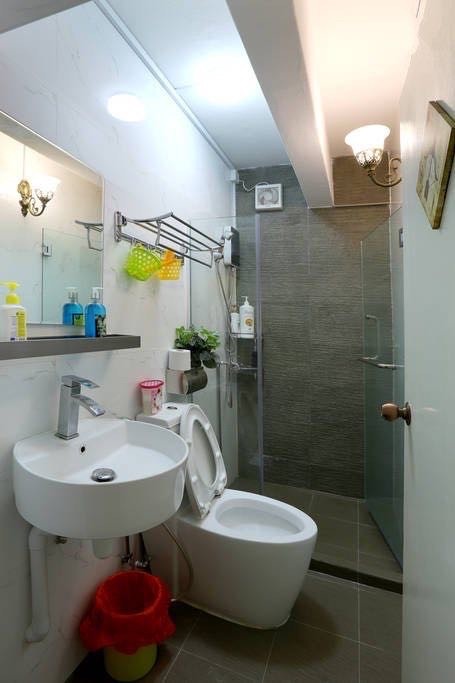 珍珠坊超大单间出租 - Chinatown 牛车水 - 分租房间 - Homates 新加坡