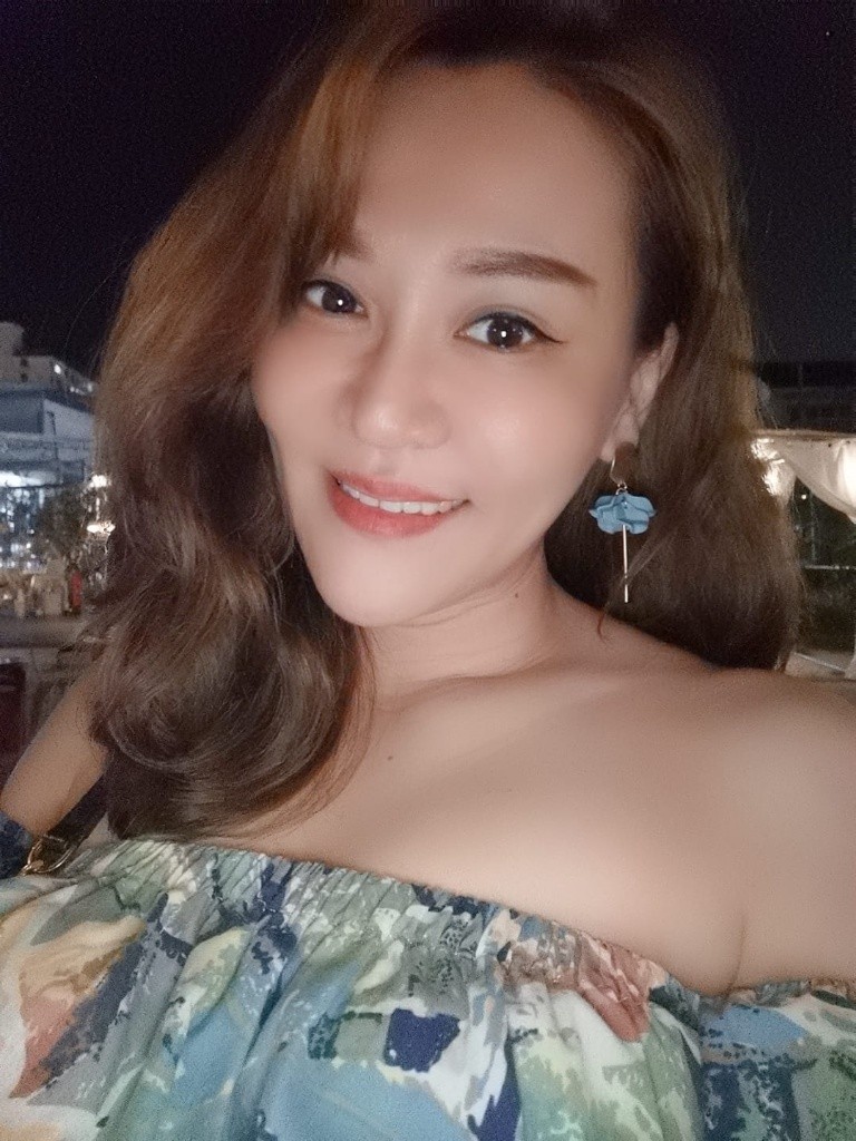 EARN COOL CASH SGD5000 TO END POOR AND GET DISCREET HOOKUP TONIGHT - Ang Mo Kio - Flat - Homates Singapore