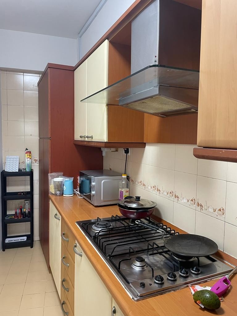 CLEMENTI PARK / NEAR TRADEHUB 21 / SHUTTLE SERVICE TO CLEMENTI MRT/COMMON ROOM/IMMEDIATE AVAILABLE  - Clementi - Bedroom - Homates Singapore