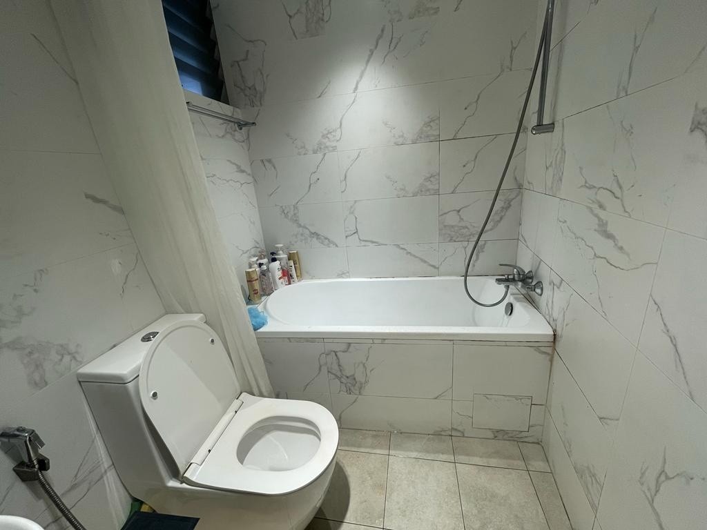 CLEMENTI PARK / NEAR TRADEHUB 21 / SHUTTLE SERVICE TO CLEMENTI MRT/COMMON ROOM/IMMEDIATE AVAILABLE  - Clementi - Bedroom - Homates Singapore