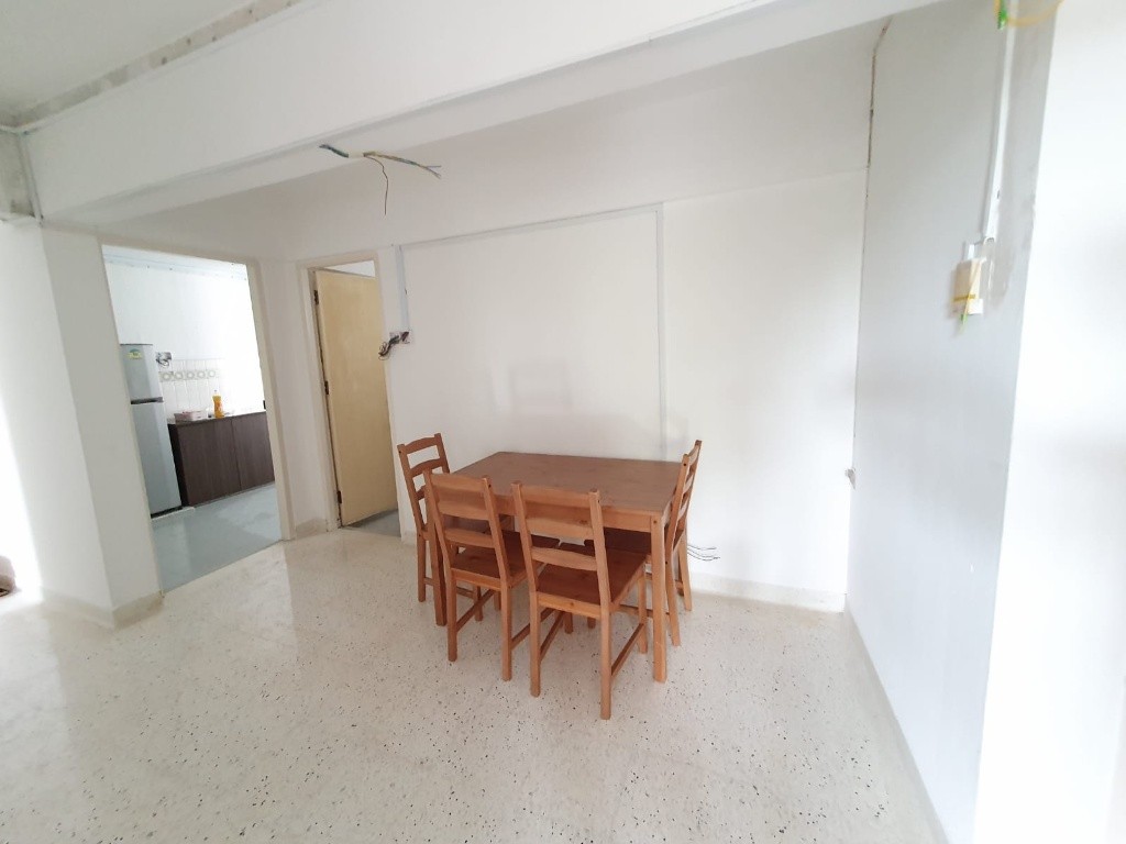 Room for rent Near Outram MRT/Tanjong Pagar MRT/Chinatown MRT/ Immediate Available  - Outram - Bedroom - Homates Singapore