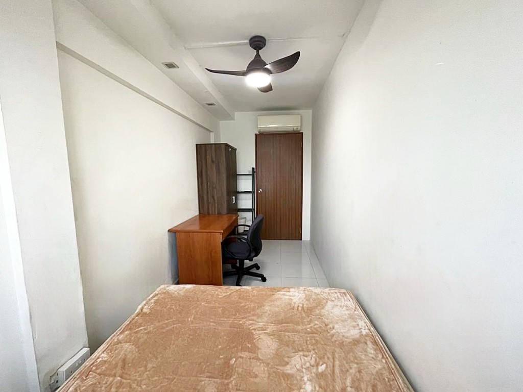 Room for rent Near Outram MRT/Tanjong Pagar MRT/Chinatown MRT/ Immediate Available  - Outram - Bedroom - Homates Singapore