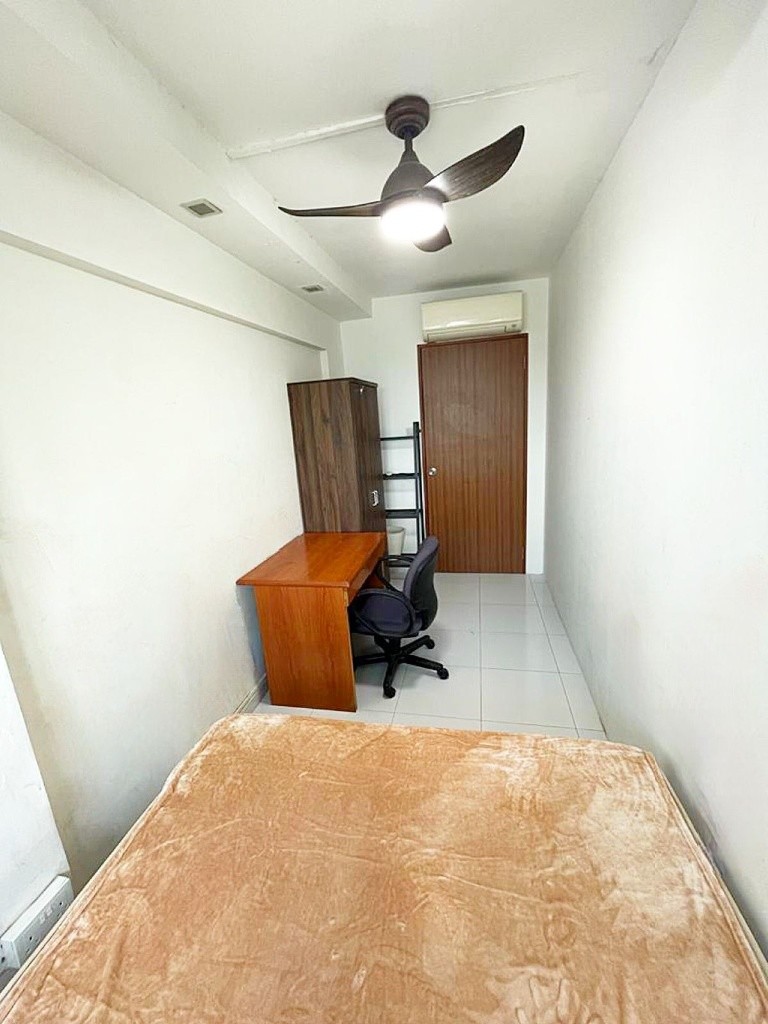 Room for rent Near Outram MRT/Tanjong Pagar MRT/Chinatown MRT/ Immediate Available  - Outram - Bedroom - Homates Singapore