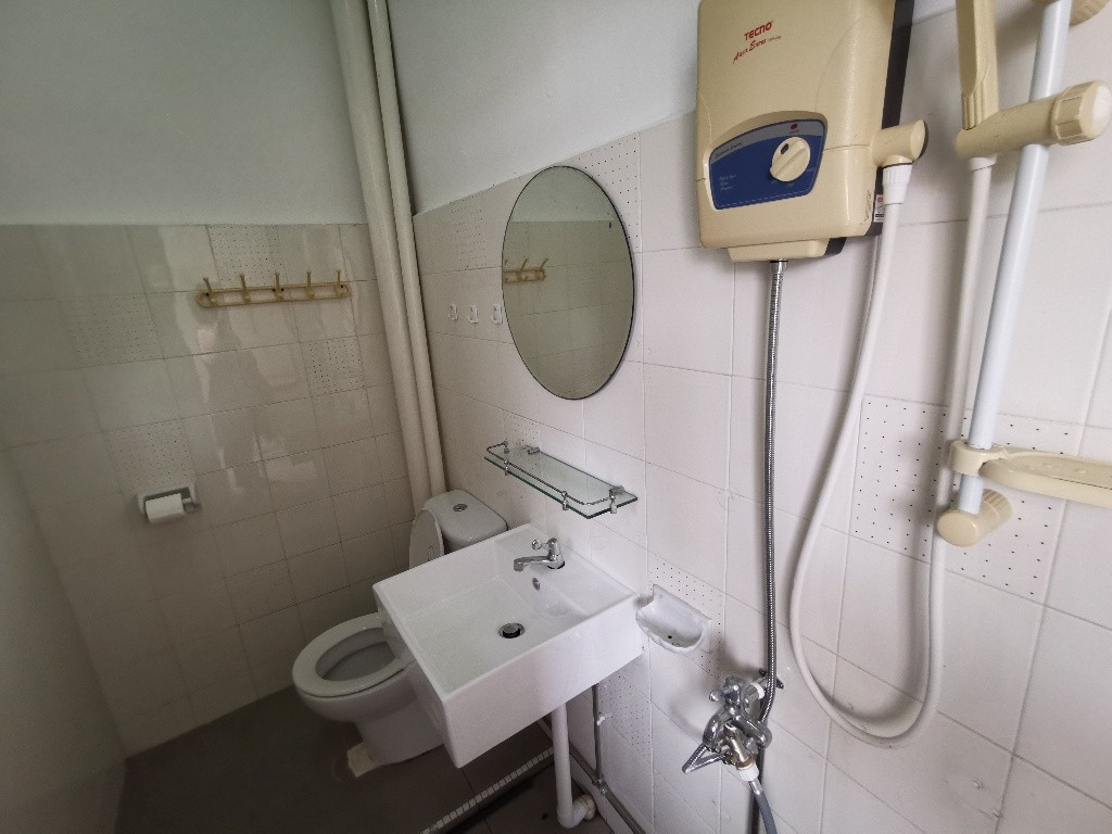 Near East Coast / Marine Parade MRT / Amber MRT / Katong /Immediate Available  - Marine Parade - Flat - Homates Singapore