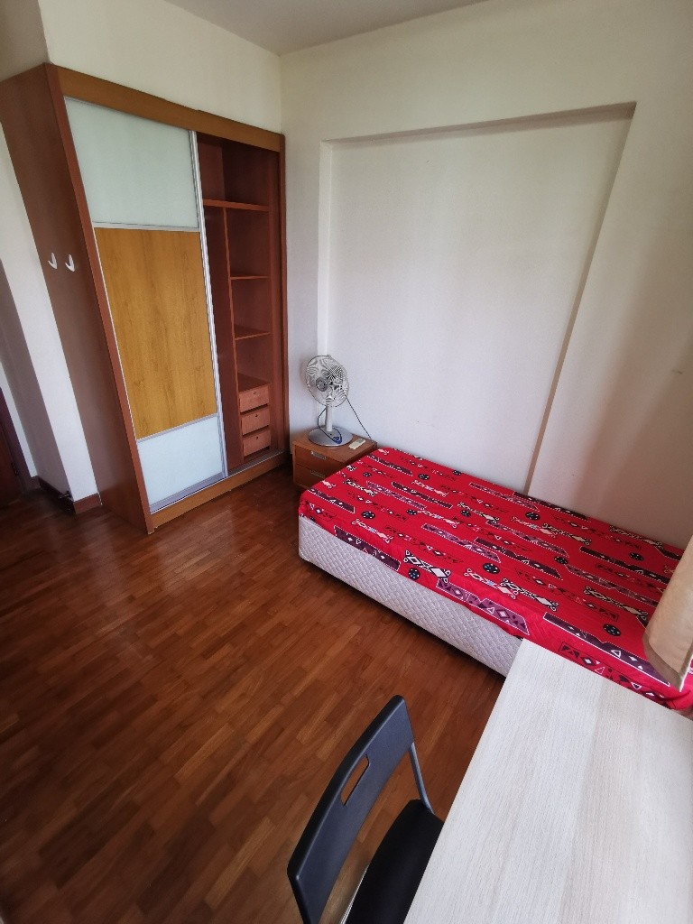 Chinese garden MRT /Boon Lay / Jurong / Immediate Available  - Jurong East - Bedroom - Homates Singapore