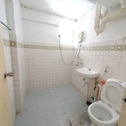Available 07 Aug - Keppel Harbour view/1 PERSON STAY ONLY/Cooking and visitors allowed/No owner staying/Near Chinatown MRT/Outram MRT/Tanjong Pagar MRT  - Chinatown - Flat - Homates Singapore