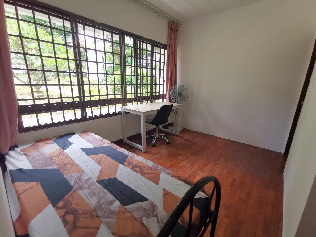 Immediate Available - Common Room/FOR 1 PERSON STAY ONLY/2 Shared Bathroom/Include Utilities/Wifi/Aircon/No Agent Fee/Light Cooking Allowed/Washing Machine - Bishan 碧山 - 分租房間 - Homates 新加坡
