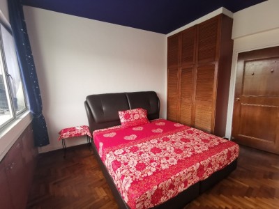 Available 26Sep -Common  Room/Strictly Single Occupancy/Wifi/Aircon/no Owner Staying/No Agent Fee/Cooking allowed /Beauty World/King Albert Park/ Clementi Park/ Clementi MRT - 137 SUNSET WAY, #09-19, SINGAPORE 597159