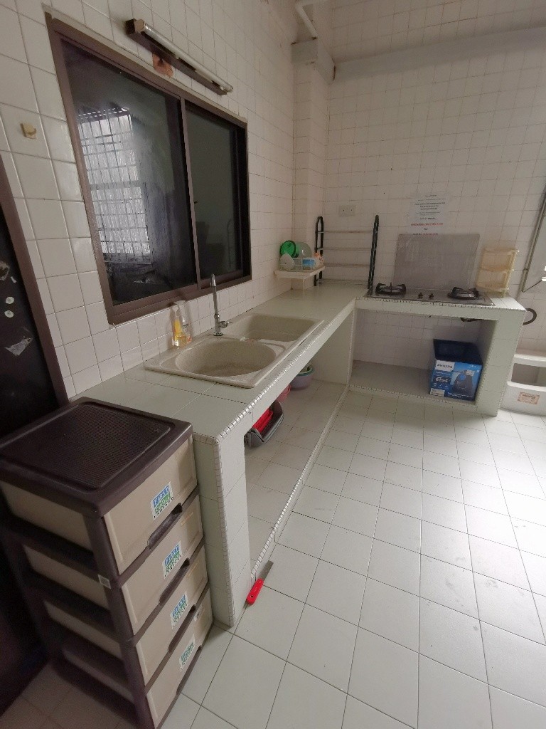 Available 03 Oct -Common Room/Strictly Single Occupancy/no Owner Staying/No Agent Fee/Private Bathroom/Cooking allowed/Near Somerset MRT/Newton MRT/Dhoby Ghaut MRT - Orchard - Bedroom - Homates Singapore