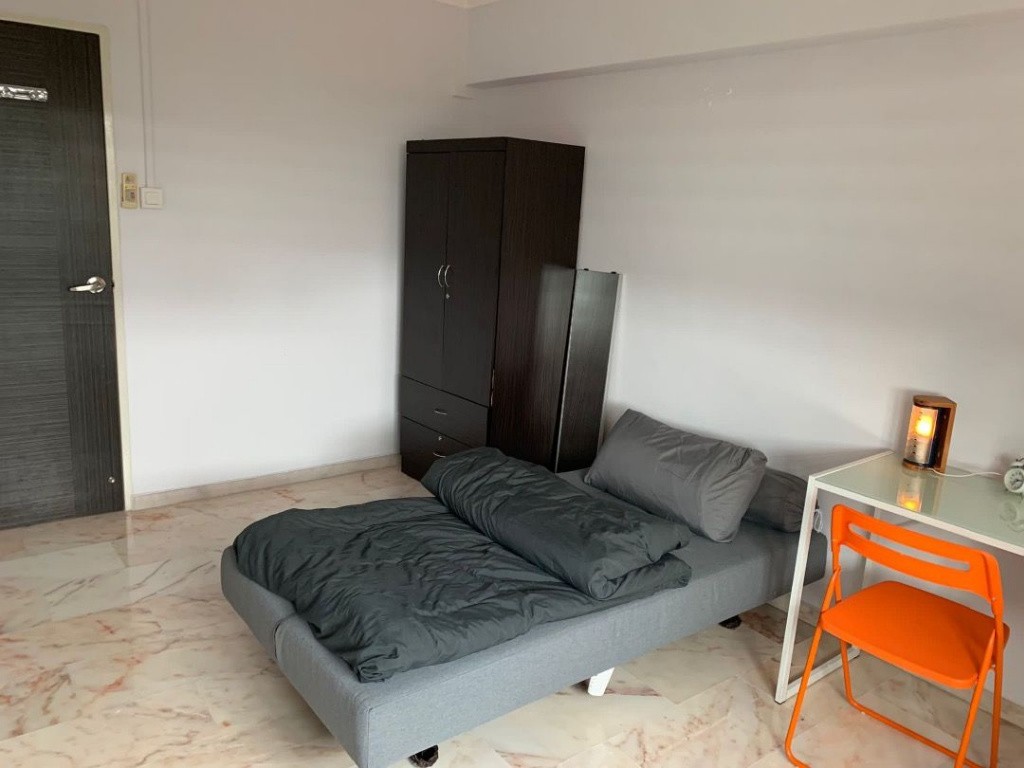 Bedroom for 1 Female in Exec Apartment ... Mins to Khatib MRT - Yishun 義順 - 分租房間 - Homates 新加坡