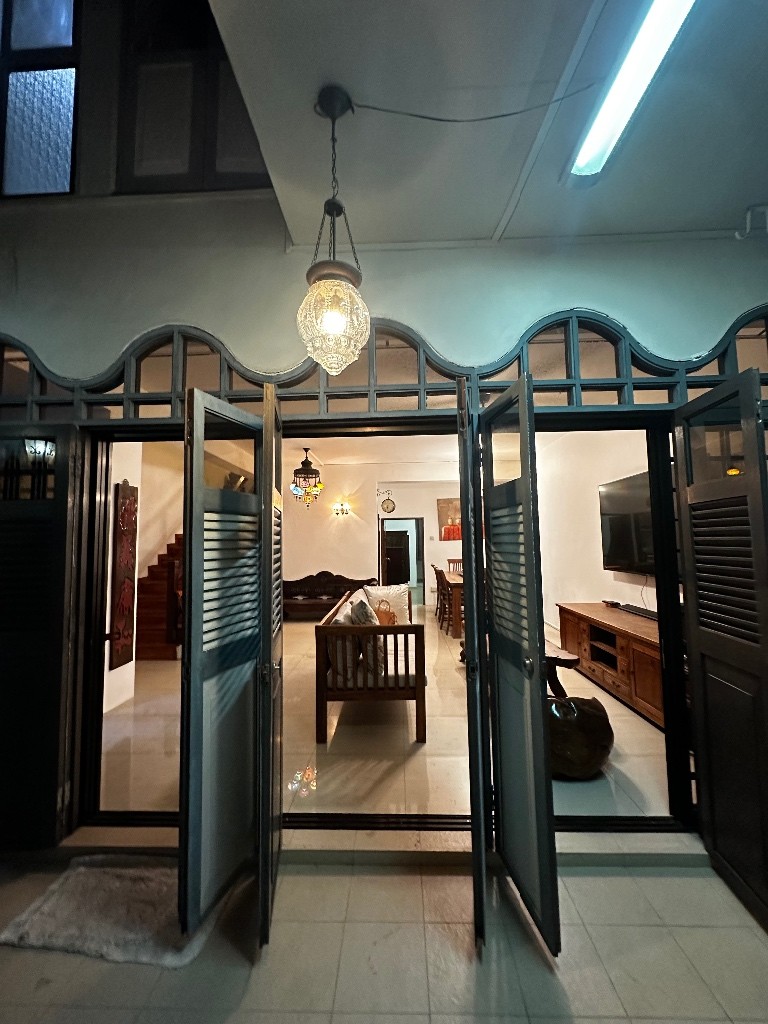 Rare Huge Master bedroom for rent in KATONG/ MARINE PARADE / JOOCHIAT - Marine Parade 馬林百列 - 分租房間 - Homates 新加坡
