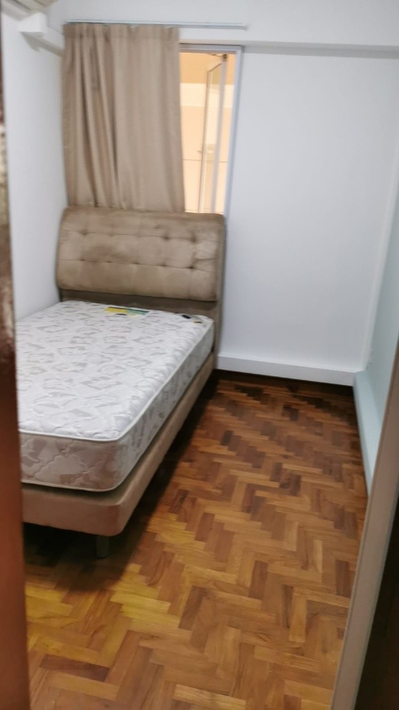 simei公寓 Melville park 出租一单间，家具齐全，可报地址，可煮 - Simei 四美 - 分租房間 - Homates 新加坡