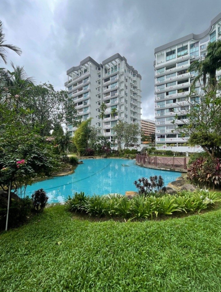 simei公寓 Melville park 出租一单间，家具齐全，可报地址，可煮 - Simei 四美 - 分租房間 - Homates 新加坡