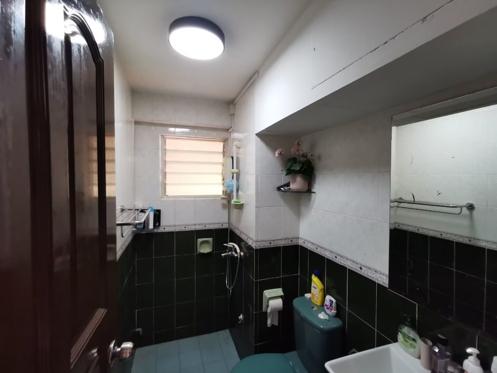 simei公寓 Melville park 出租一单间，家具齐全，可报地址，可煮 - Simei 四美 - 分租房間 - Homates 新加坡