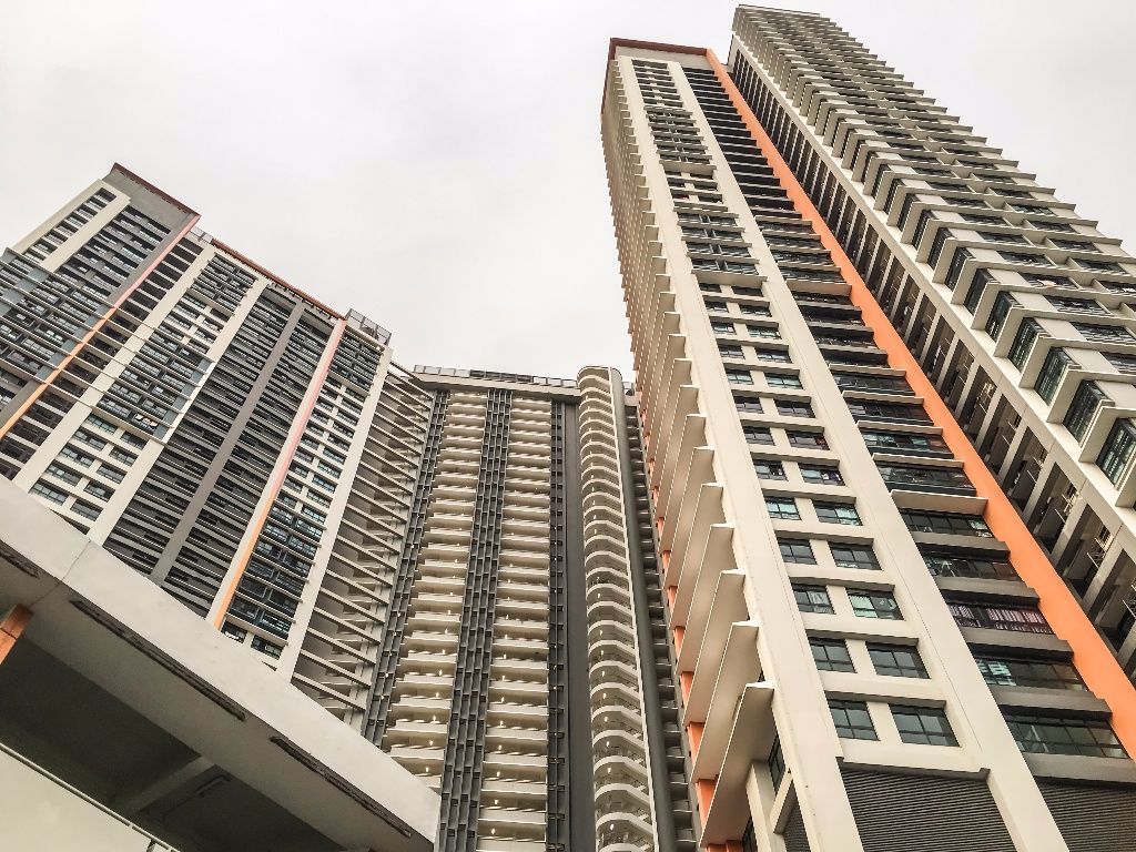 HOUSEMATE FOR 2 BIG COMMON ROOMS NEXT TO CLEMENTI MRT - Clementi - Bedroom - Homates Singapore