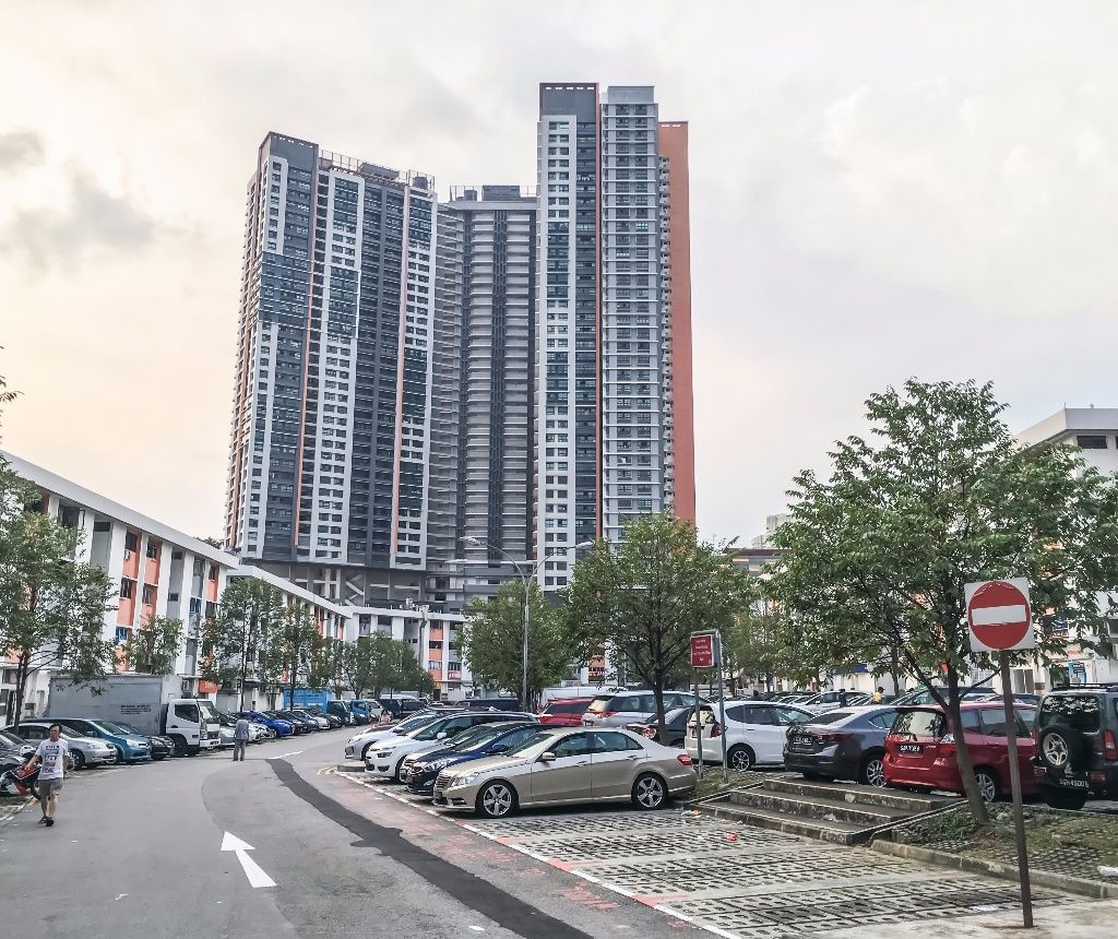 HOUSEMATE FOR 2 BIG COMMON ROOMS NEXT TO CLEMENTI MRT - Clementi - Bedroom - Homates Singapore