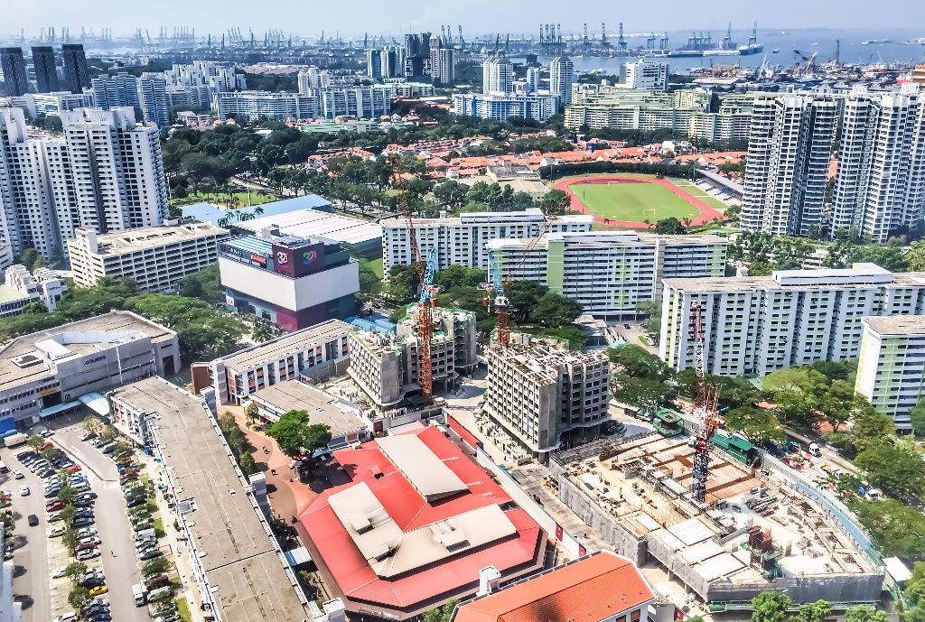 HOUSEMATE FOR 2 BIG COMMON ROOMS NEXT TO CLEMENTI MRT - Clementi - Bedroom - Homates Singapore