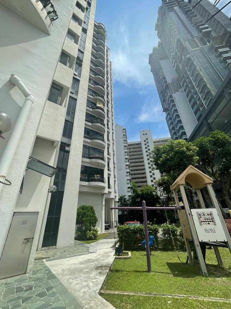 Balestier / Near Toa Payoh, Novena mrt  Available Immediate - Common  Room/1 Person Stay Only/No Owner Staying/Fully Furnished with Bed/Wardrobe/WIFI/Air-con/2 Shared Bathrooms/allowed Cooking/ Toa Pa - Homates Singapore