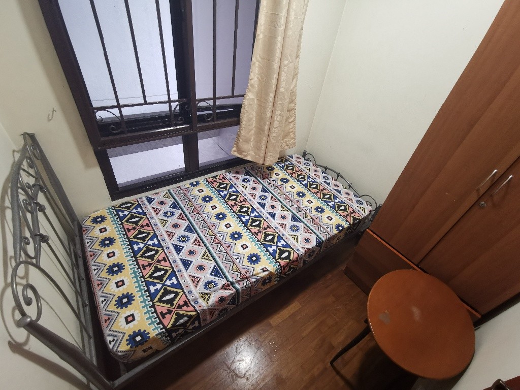 Available 15-Nov /Common Room/ Strictly Single Occupancy/no Owner Staying/No Agent Fee/Cooking allowed / Chinese garden MRT /Boon Lay / Jurong  - Boon Lay 文禮 - 分租房間 - Homates 新加坡