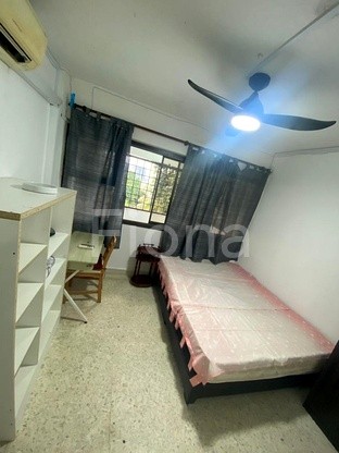 Available Immediate - Common Room/Strictly 1 person stay only/Wifi/  Air-con/no Owner Staying /No Agent Fee/Cooking allowed/Near Braddell MRT/Marymount MRT/Caldecott MRT - Bishan - Bedroom - Homates Singapore