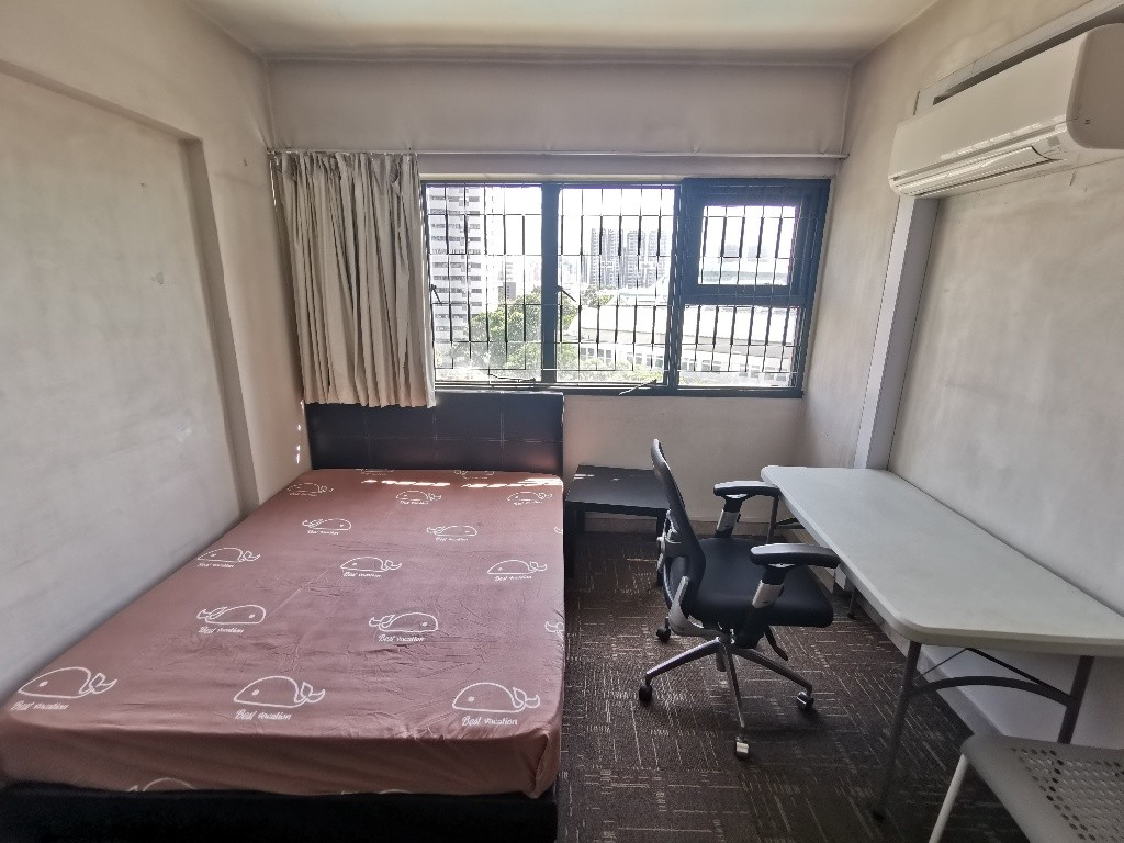 Common Room/Strictly Single Occupancy/no Owner Staying/No Agent Fee/Cooking allowed / Near Braddell MRT / Marymount MRT / Caldecott MRT/ Available 19 Jan - Bishan - Bedroom - Homates Singapore