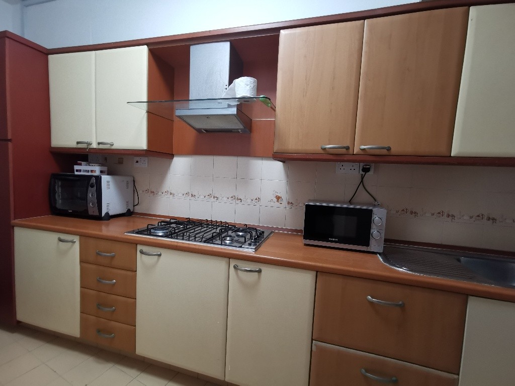 Available immediate -Common  Room/Strictly Single Occupancy/Wifi/Aircon/no Owner Staying/No Agent Fee/Cooking allowed /Beauty World/King Albert Park/ Clementi Park/ Clementi MRT - Clementi - Bedroom - Homates Singapore