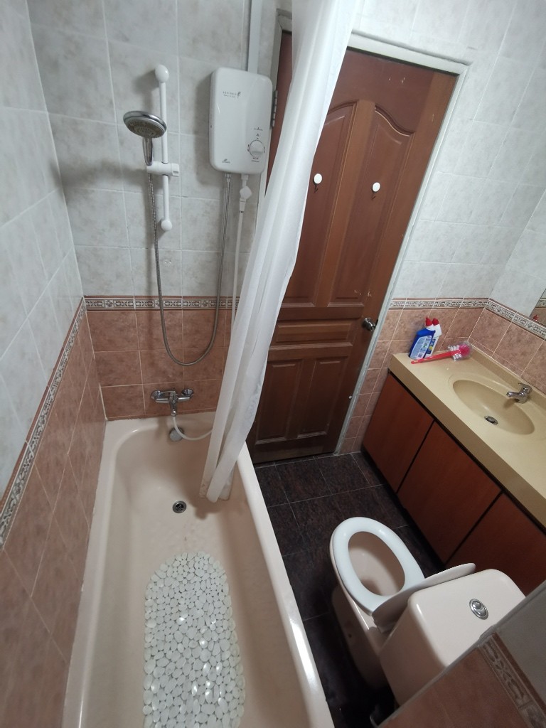 Novena MRT / Mount Pleasant MRT - Common Room - Available Immediate - Novena - Flat - Homates Singapore