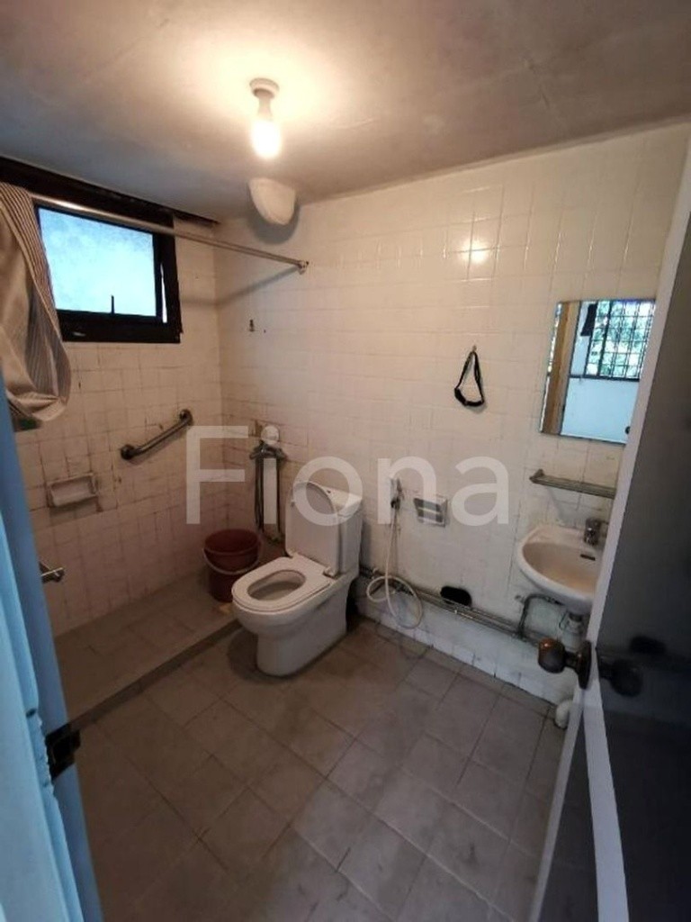 Available Immediate - Common Room with Balcony/Near Braddell MRT/Marymount MRT/Caldecott MRT - Bishan 碧山 - 分租房間 - Homates 新加坡