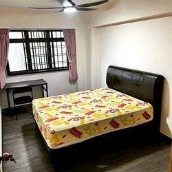 Immediate Available - Common Room/ Wifi/Aircon/No Agent Fee/Light Cooking allowed /Sengkang MRT / Buangkok MRT/Hougang MRT  - Hougang - Bedroom - Homates Singapore