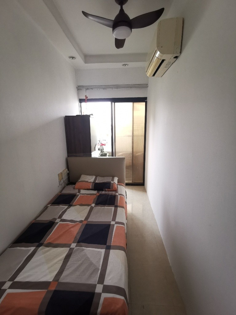 BALESTIIER POINT Common Room/ Novena/ Boon Keng / Farrer Park / WIFI/No owner staying/No Agent Fee / Cooking allowed/Available Immediate - Novena - Bedroom - Homates Singapore