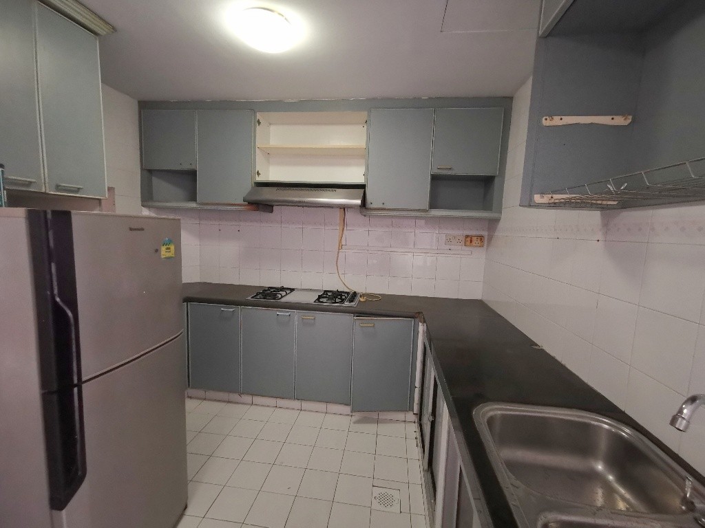 Near Paya Lebar MRT/Aljunied MRT/Dakota MRT/ Common Room for 1-2 pax/Available 24 NOV/ No agent fee - Geylang - Bedroom - Homates Singapore