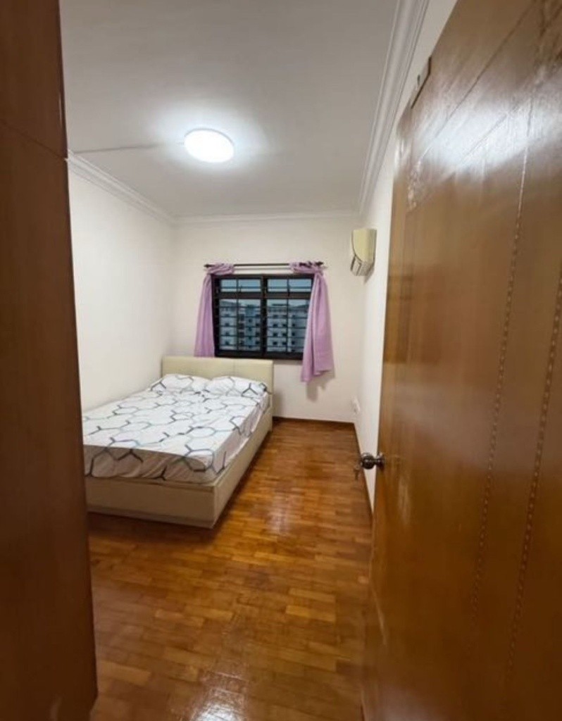 Common Room @ Compassvale Drive - Buangkok - Bedroom - Homates Singapore