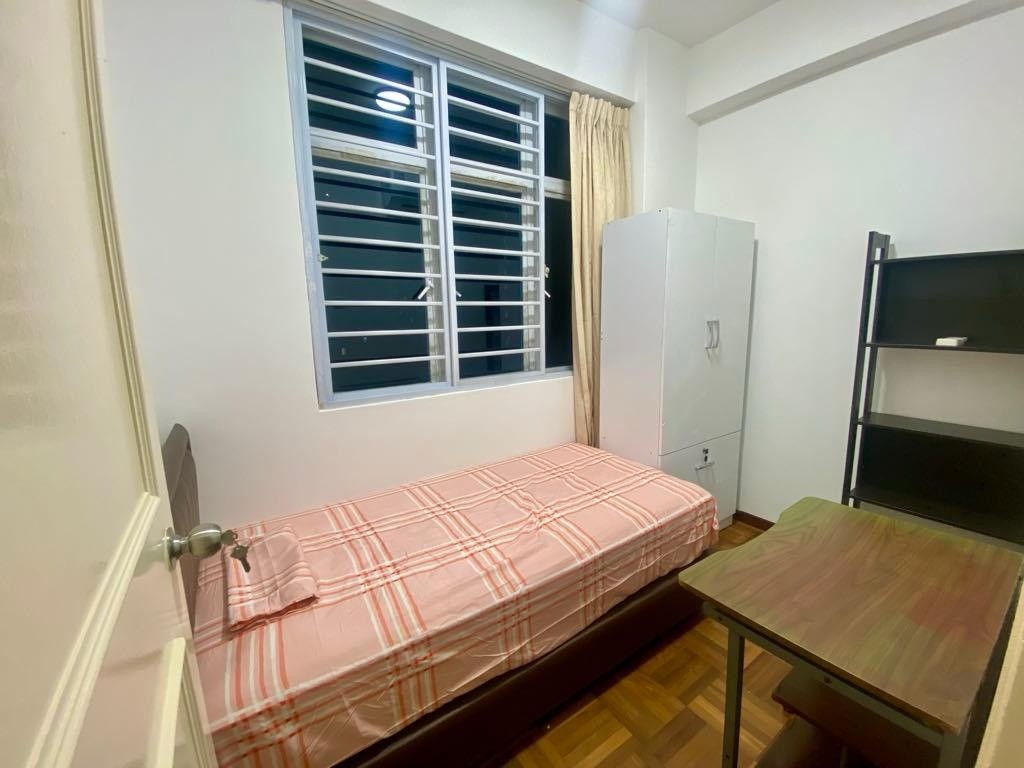 SUMMER GREEN Toa Payoh/ Boon Keng / Novena MRT/ Available Immediate/ Min 3 - 12 Month Rental / Include utilities / No owner stay - Novena 诺维娜 - 分租房间 - Homates 新加坡