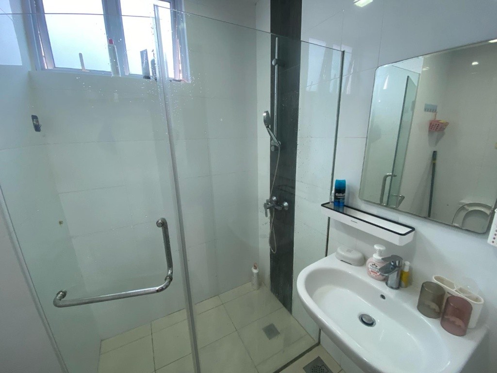 SUMMER GREEN Toa Payoh/ Boon Keng / Novena MRT/ Available Immediate/ Min 3 - 12 Month Rental / Include utilities / No owner stay - Novena 诺维娜 - 分租房间 - Homates 新加坡